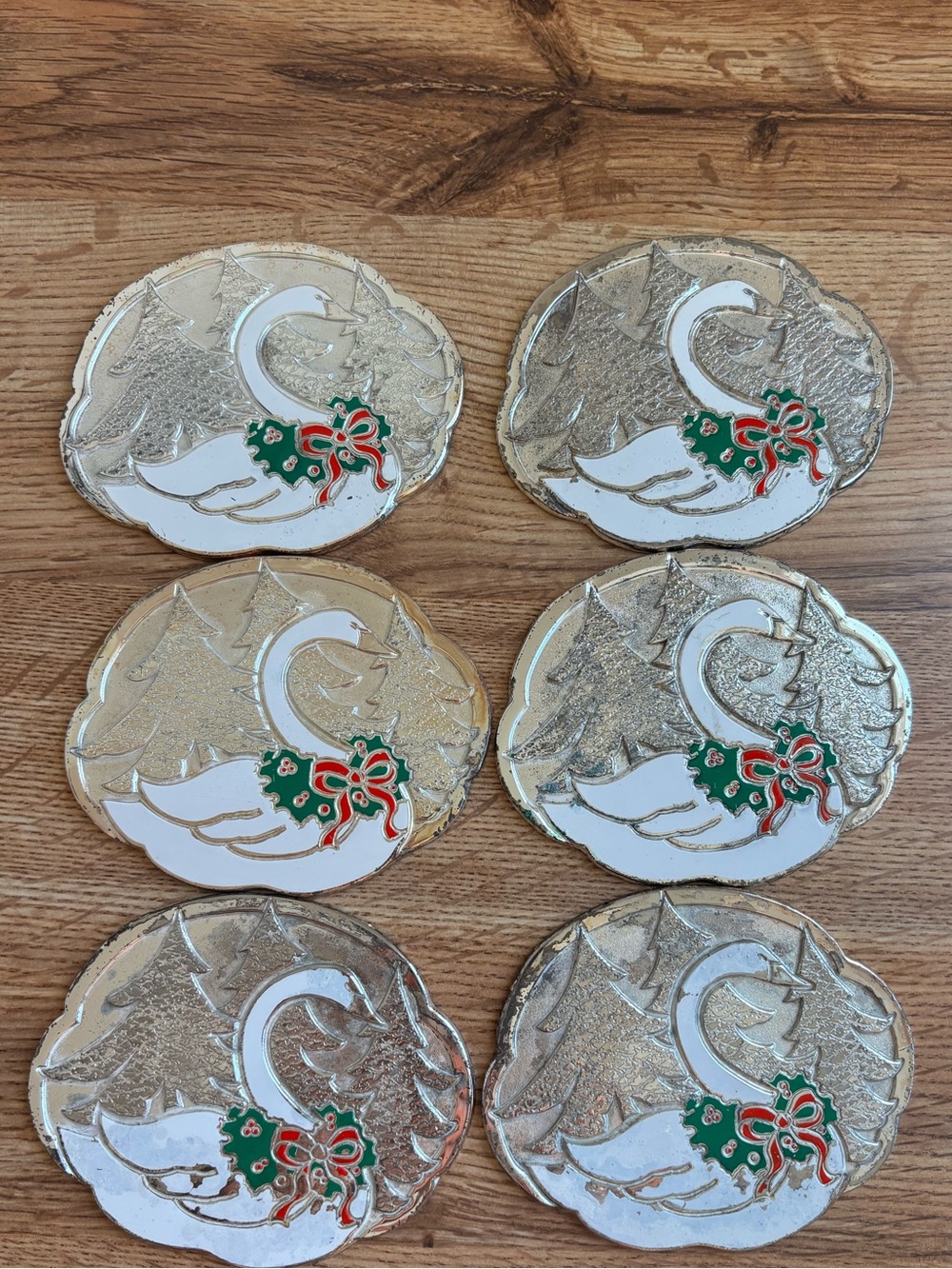 Holiday Swan Decorative Ornaments – Silver and White (Set of 6)
